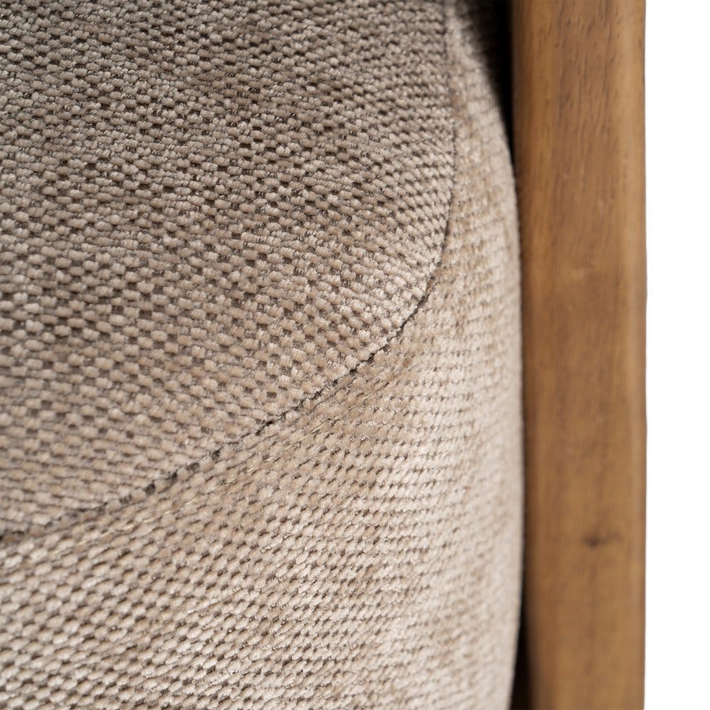 Fauteuil Koga en tissu marron et accoudoirs en bois - vue 8 | Square Paris