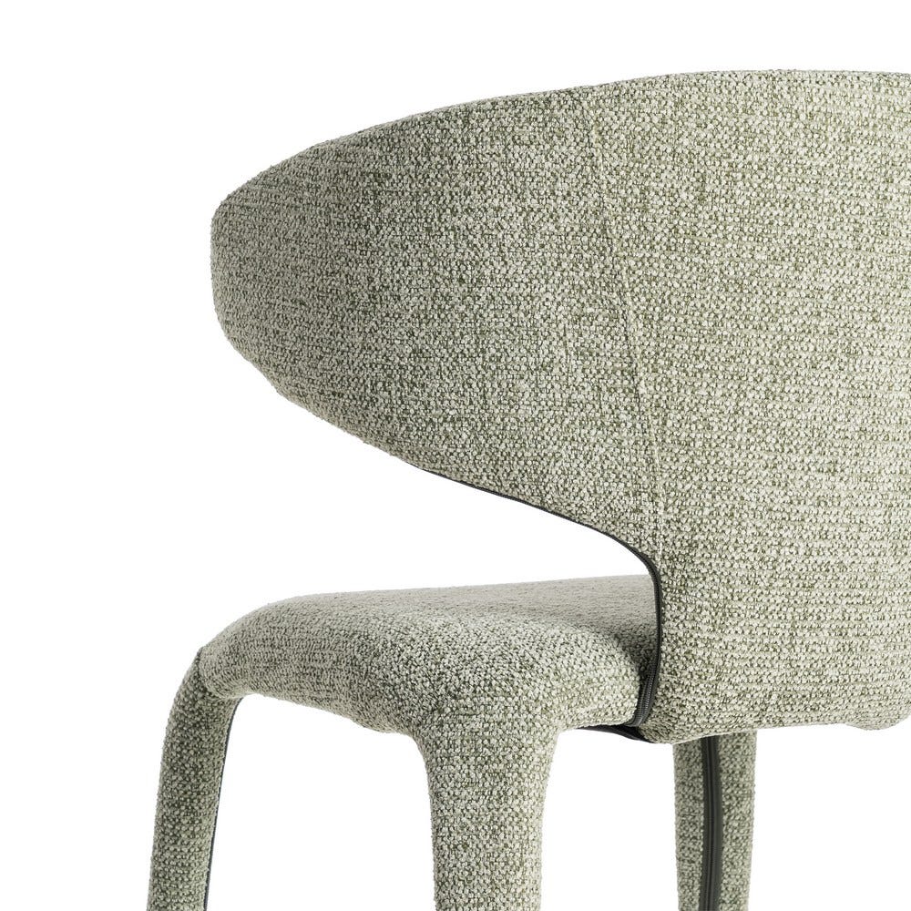 Chaise Como en tissu chiné vert, dossier enveloppant - vue 7 | Square Paris