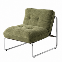 Fauteuil lounge Riza capitonné en tissu vert - vue 3 | Square Paris