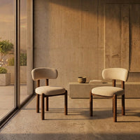 Chaise Seta en tissu beige, dossier bandeau arrondi - vue 3 | Square Paris