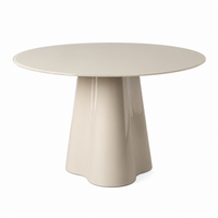 Table ronde Riva en verre trempé beige - vue 4 | Square Paris